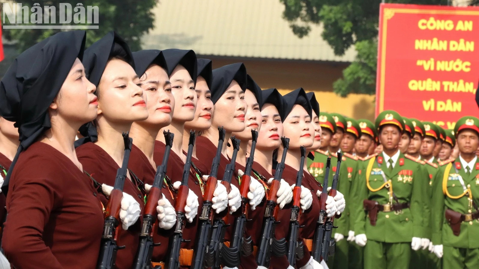 北方女民兵队。