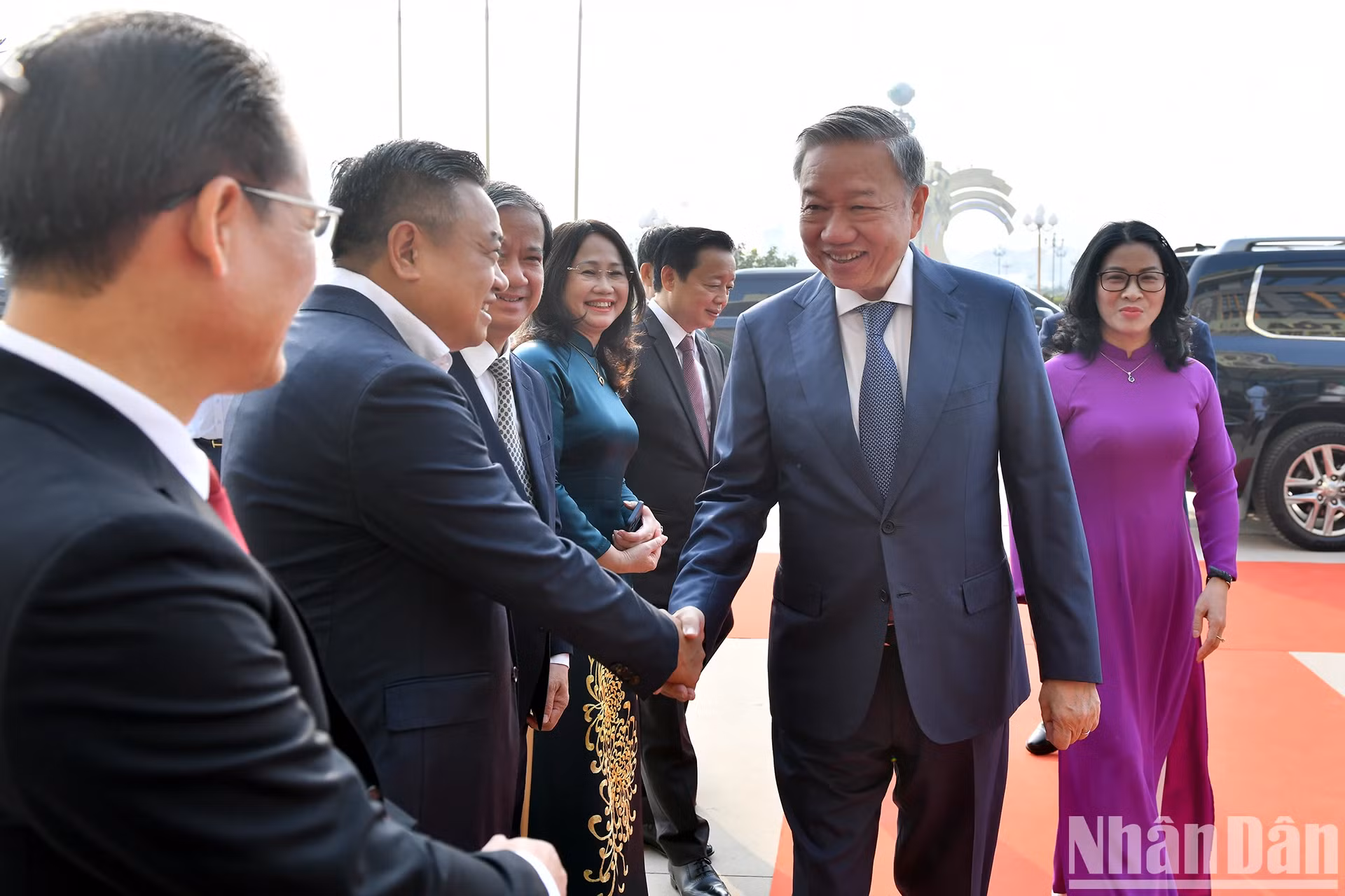 苏林总书记、国家主席出席越南农业学院2024-2025学年开学典礼。 苏林总书记、国家主席出席越南农业学院2024-2025学年开学典礼。