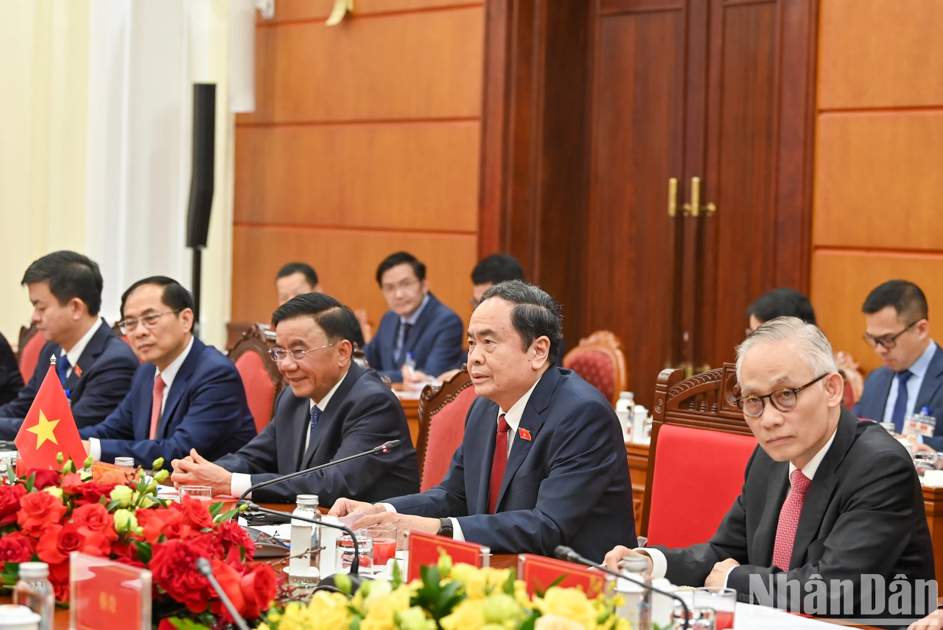 越南国会主席陈青敏会见中共中央总书记、中国国家主席习近平【组图】 ảnh 4 越南国会主席陈青敏会见中共中央总书记、中国国家主席习近平【组图】 ảnh 4