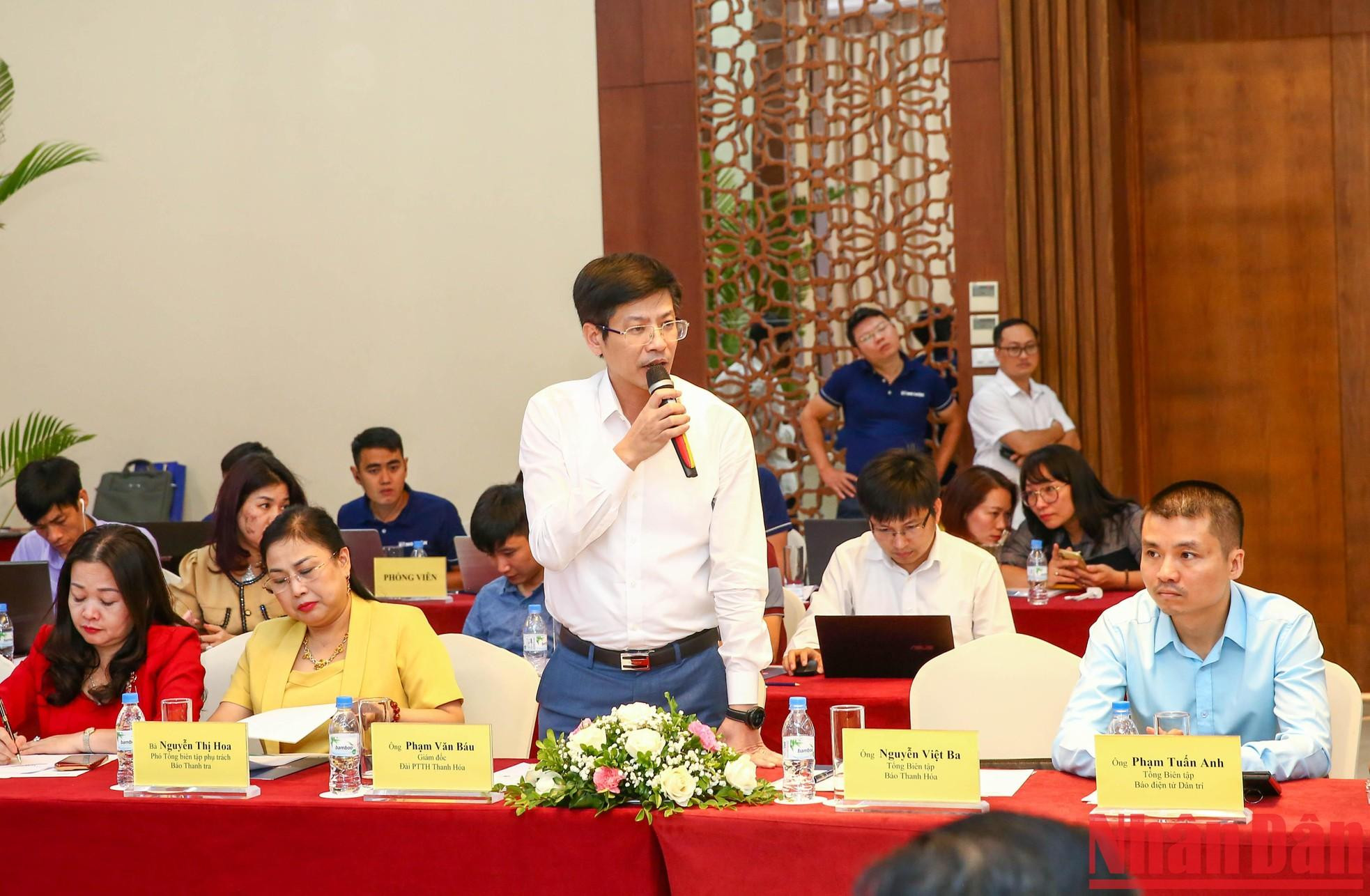 清化广播电视总台台长范文宝表示：目前，清化广播电视从内容和技术平台两方面都进行了数字化转型。 但是，这个过程需要获得职能机构的资源。