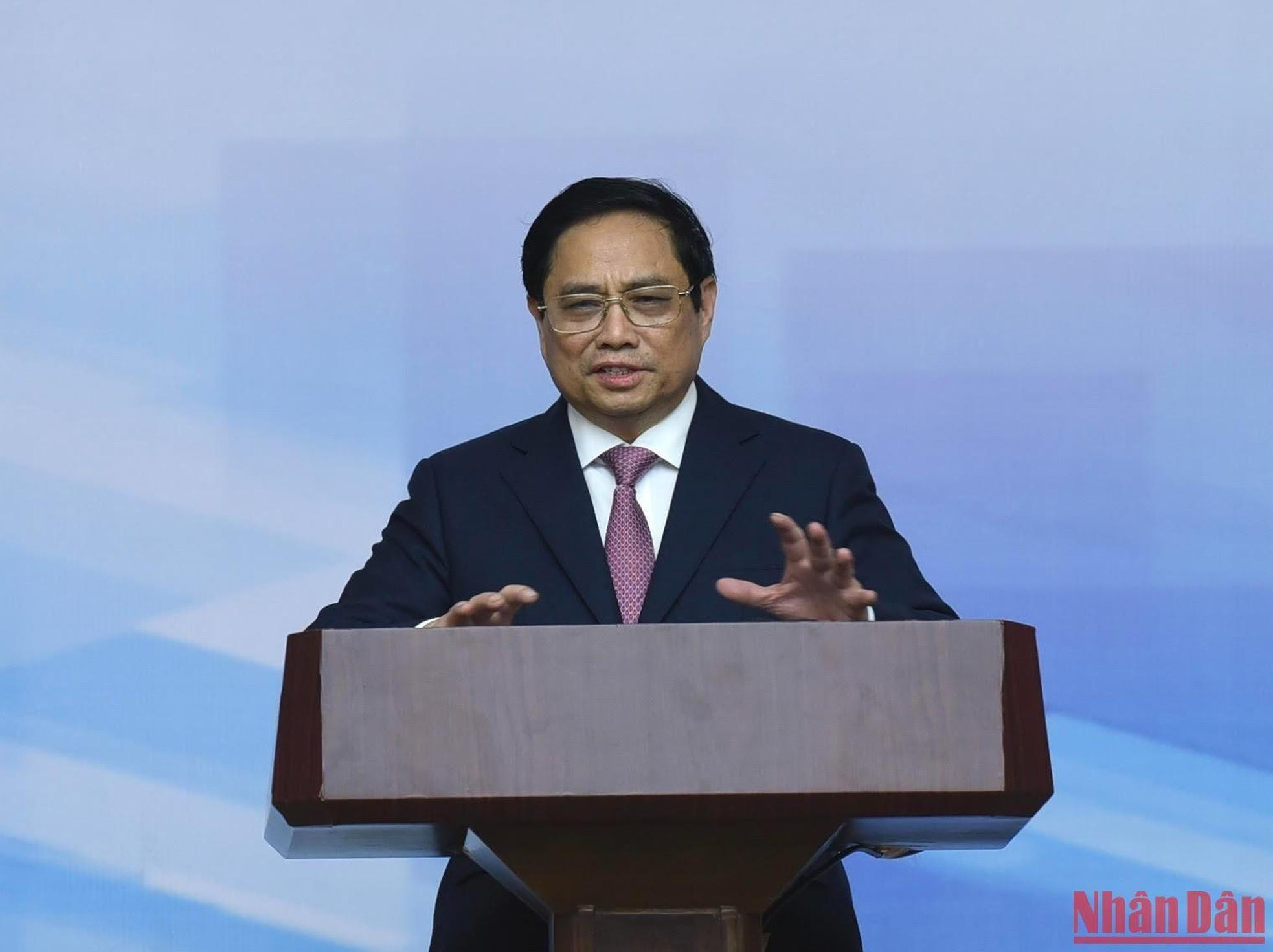 范明正总理在会上致开幕词。