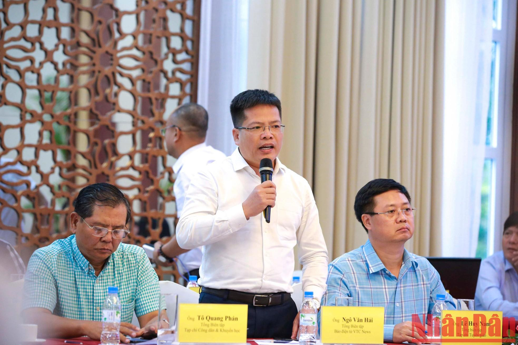 VTC News电子报总编吴文海表示，该单位目前已推动数字化转型，最引人注目的是成功实现无纸化新闻编辑室模式以及基于综合KPI标准的人力资源管理。