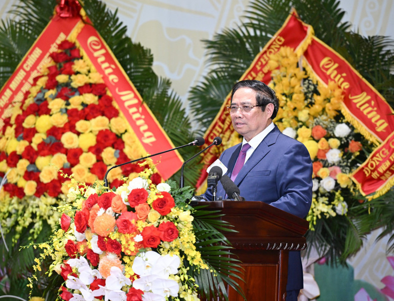范明正总理在会上发表讲话。 anh-4.jpg