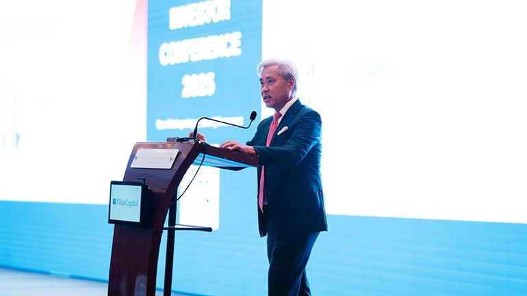 VinaCapital集团首席执行官兼创始股东唐林(Don Lam)在会上致辞。 3110donlin.jpg