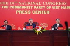 苏林总书记主持国际新闻发布会 通报越共十四大成果。