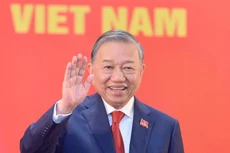 老挝、中国和柬埔寨领导人致电祝贺苏林同志当选越共中央总书记。