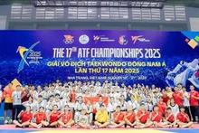 参加第17届东南亚跆拳道锦标赛的越南代表团。（图片来源：baotintuc.vn）