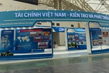 财政部设在国家成就展的展位。