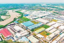海防市长裔工业区。