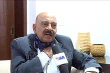 印度前副国家安全顾问S.D. 普拉丹接受记者的采访。（图片来源：越通社）