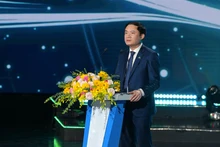 越南国家工业与能源集团董事会主席黎玉山发表讲话。（图片来源：baochinhphu.vn）