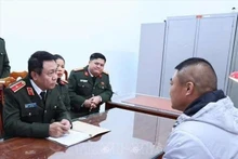 宣光省公安厅正与各职能部门协同完善相关手续，将按规定将范明振移交给中方。（图片来源：越通社）