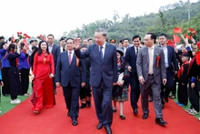 苏林总书记，范明正总理出席2026年陆地边境各乡九年一贯制寄宿学校同步动工仪式。