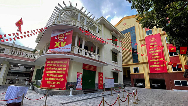 热闹非凡越南换届选举日（组图） ảnh 3