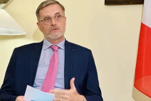法国驻越南大使奥利维耶·布罗谢。（图片来源：越通社）