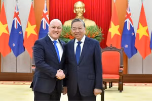 2025年2月26日，越共中央总书记苏林在党中央总部会见正对越南进行正式访问并出席在河内市举行的第二次东盟未来论坛的新西兰总理克里斯托弗·卢克森（Christopher Luxon）。（登科 摄）