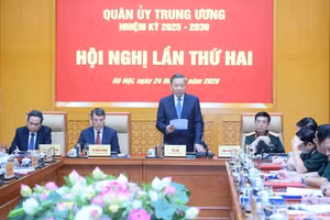 越共中央总书记、国家主席苏林在会议上发表结论性讲话。