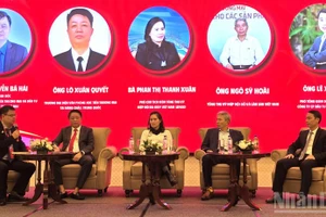 题为“提升越南出口产品在全球贸易链中竞争力的解决方案”的论坛是2026年春季博览会框架内的一项活动。（金蓉 摄）