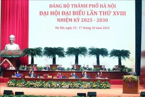 越共河内市第十八次代表大会隆重开幕。（图片来源：越通社）