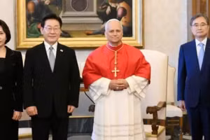 教皇良十四世会见韩国总统李在明。（图片来源：梵蒂冈新闻网）