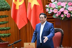 范明正总理在会上发表讲话。（陈海 摄）