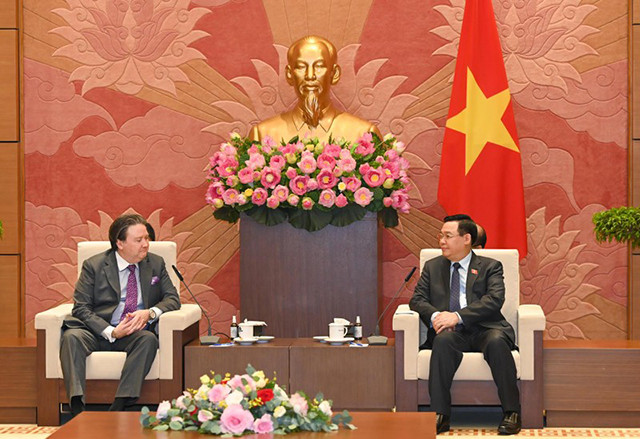 越南国会主席王廷惠分别会见美国和加拿大驻越南大使(组图) ảnh 1 越南国会主席王廷惠分别会见美国和加拿大驻越南大使(组图) ảnh 1