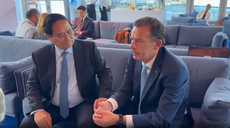 越南政府总理范明正会见葡萄牙总理路易斯·蒙特内格罗。（图片来源：越通社）