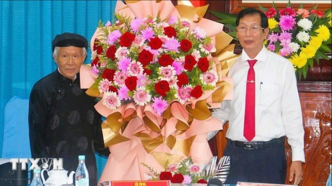 安江省领导探访并祝贺和好佛教黄教祖圣诞大典。（图片来源：越通社）