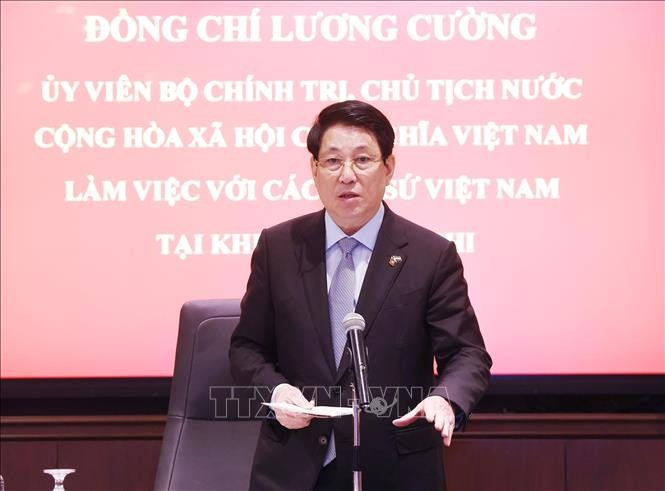 国家主席梁强发表指导性讲话。（图片来源：越通社）