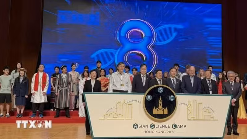 出席活动的各位代表。（图片来源：越通社）