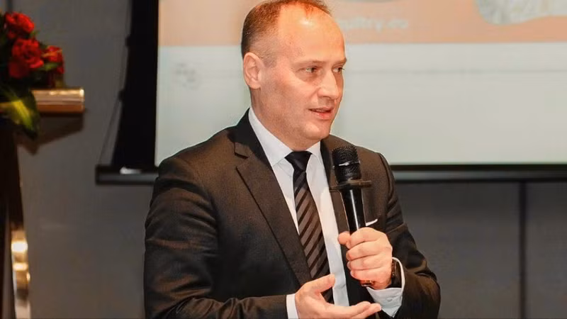 欧洲禽肉行业代表达里乌什·戈什琴斯基。（图片来源：Vnexpress）