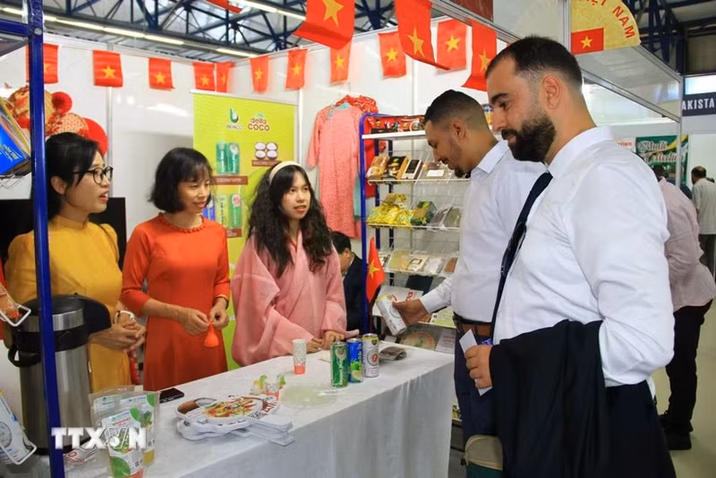 越南参加2025年阿尔及尔国际博览会。（图片来源：越通社）