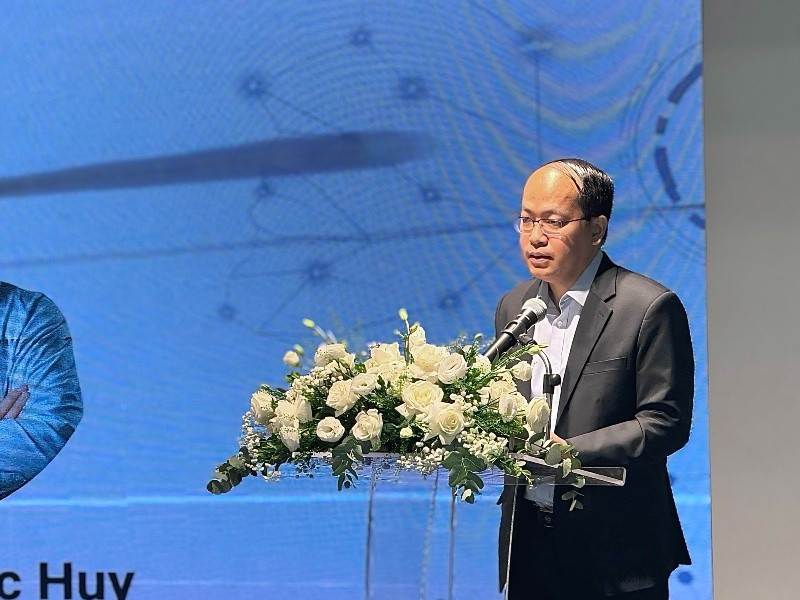 国家创新中心主任武国辉在论坛上发表讲话。
