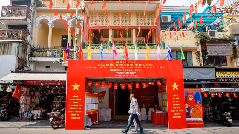 河内市共有1451个投票点，其中有不少投票点被设在文化历史遗址之内。