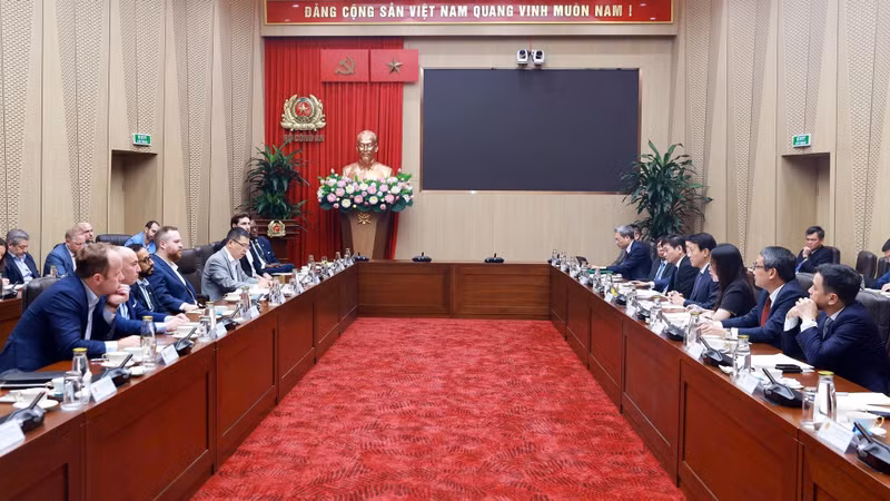 会见场景。（图片来源：bocongan.gov.vn）