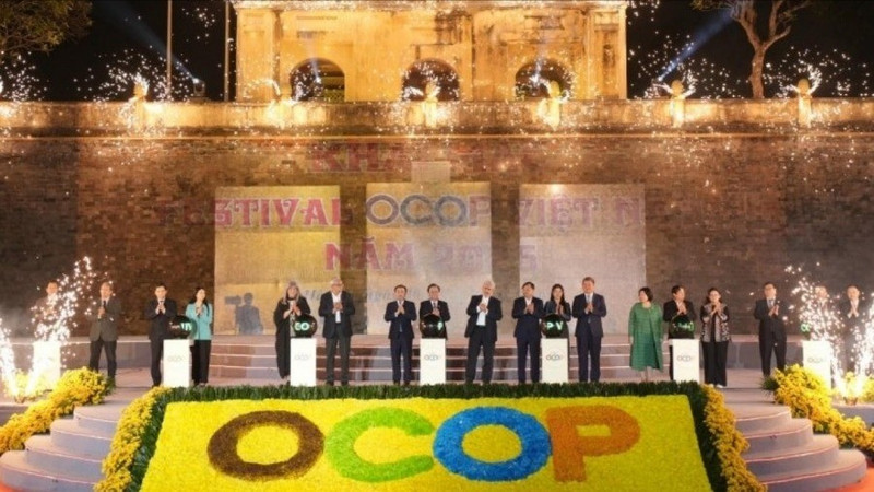 2025年越南OCOP节开幕。（图片来源：经济时报）