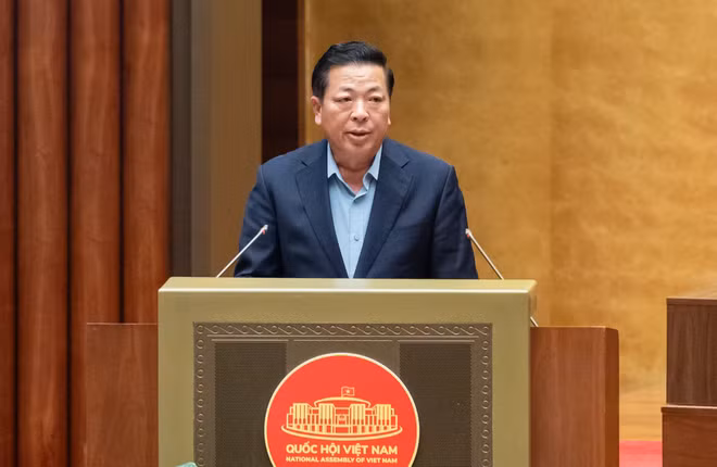 建设部部长陈鸿明在会上发表讲话。（图片来源：VGP）