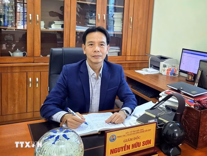 北宁省工业园区医疗中心主任阮友山。（图片来源：越通社）