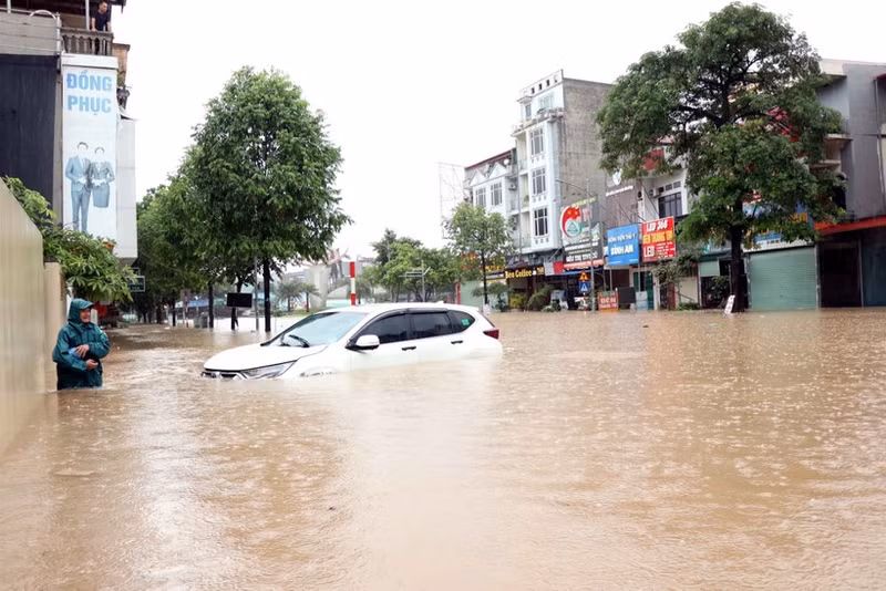 附图：第11号台风“麦德姆”残余环流持续影响。（图片来源：越通社）