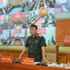 国防部副部长阮文贤上将主持会议。（图片来源：qdnd.vn）