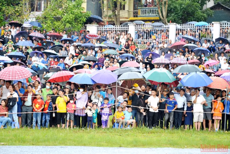 北河白高原独有的驮马赛 ảnh 4