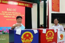 海军129海团的投票区。（图片来源：越通社）