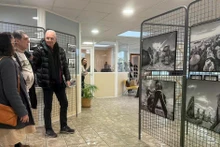 “我们心中的海洋”图片展开展。（图片来源：越通社）