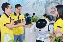 为企业数字化转型夯实基础。（世代 摄）