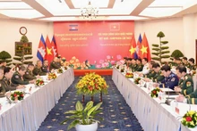 第八次越柬防务政策对话场景。