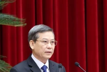 越共中央委员、中央内政部常务副部长黎明智。