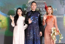 杜郑怀南设计师、杜宝玉导演及 Flora Haven 代表美妮·鸳泰携手呈现一场成功的艺术盛事。