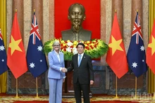 越南国家主席梁强与澳大利亚总督萨曼莎·莫斯廷。