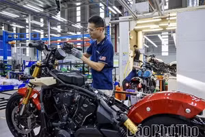 越南Polaris有限公司摩托车生产线。（图片来源：富寿报）