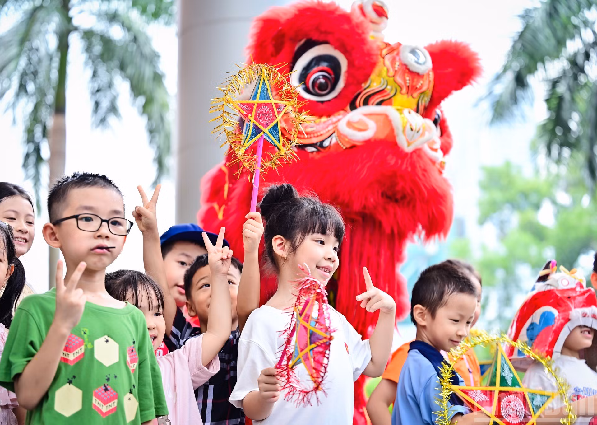 热闹的舞狮表演，让民族学博物馆的气氛格外热闹。